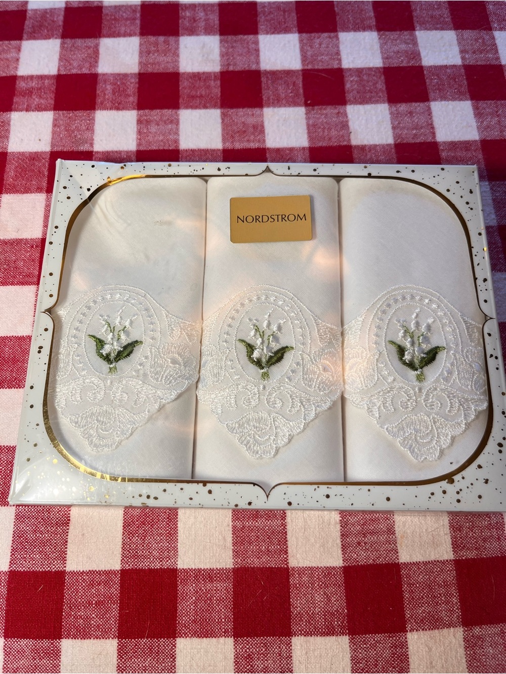 Vintage Nordstrom White Handkerchiefs with Green Floral Embroidery New Orig Box